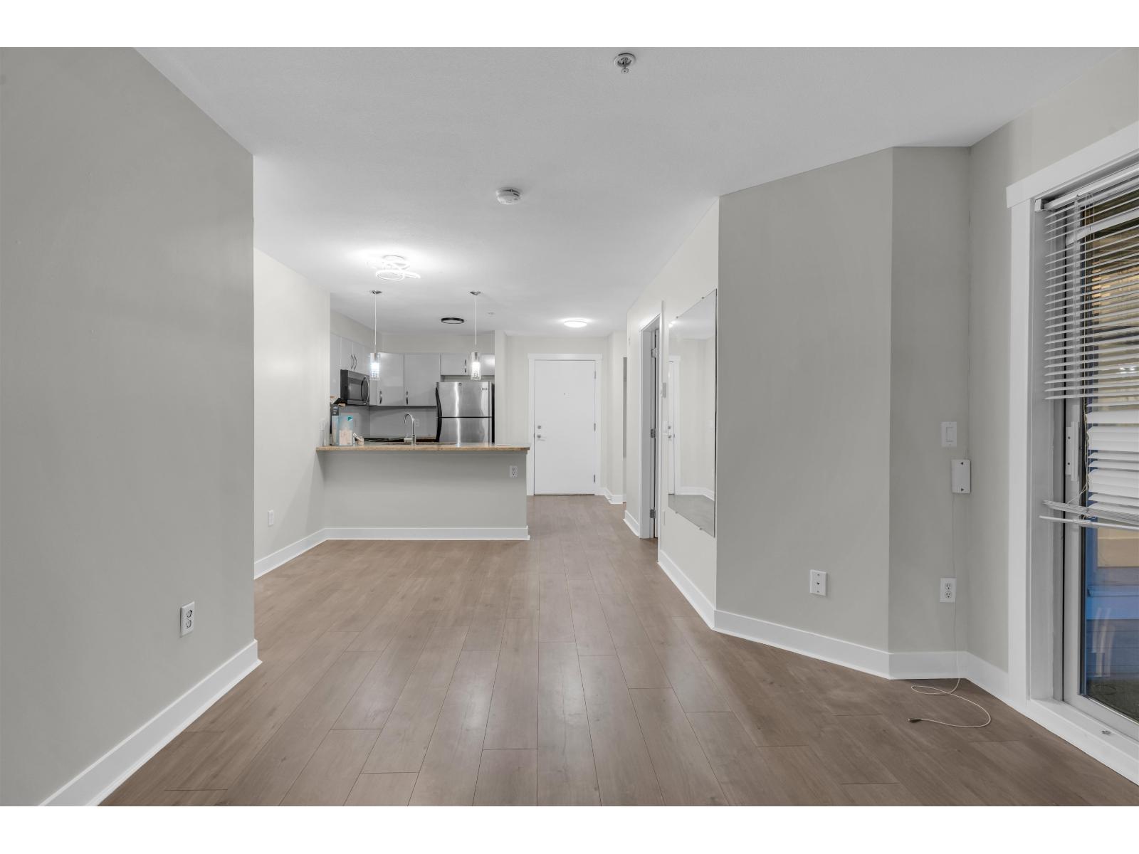 211 13555 Gateway Drive, Surrey, British Columbia  V3T 0B5 - Photo 12 - R3121711