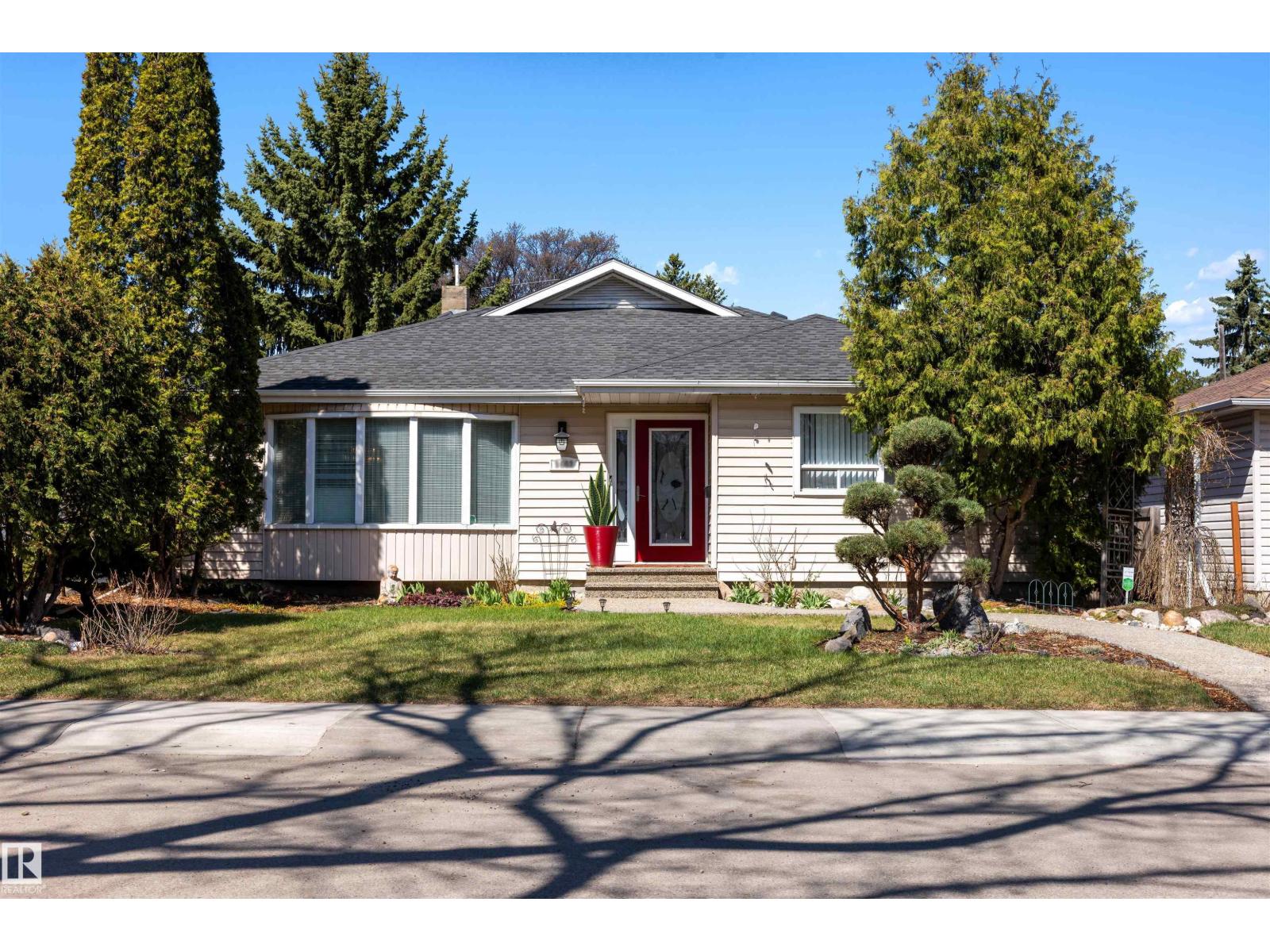 9602 85 Street NW, edmonton, Alberta