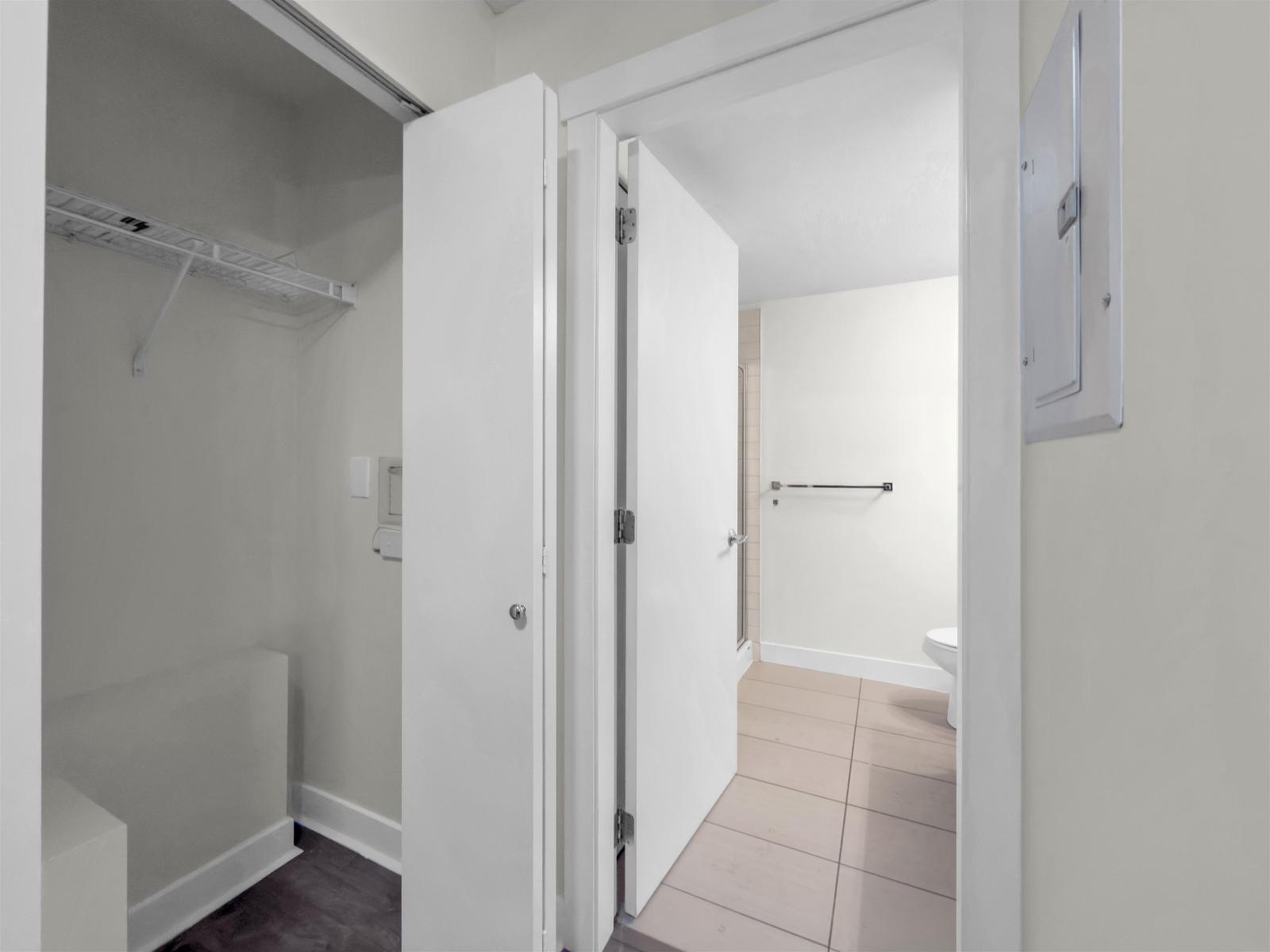 211 13555 Gateway Drive, Surrey, British Columbia  V3T 0B5 - Photo 18 - R3121711