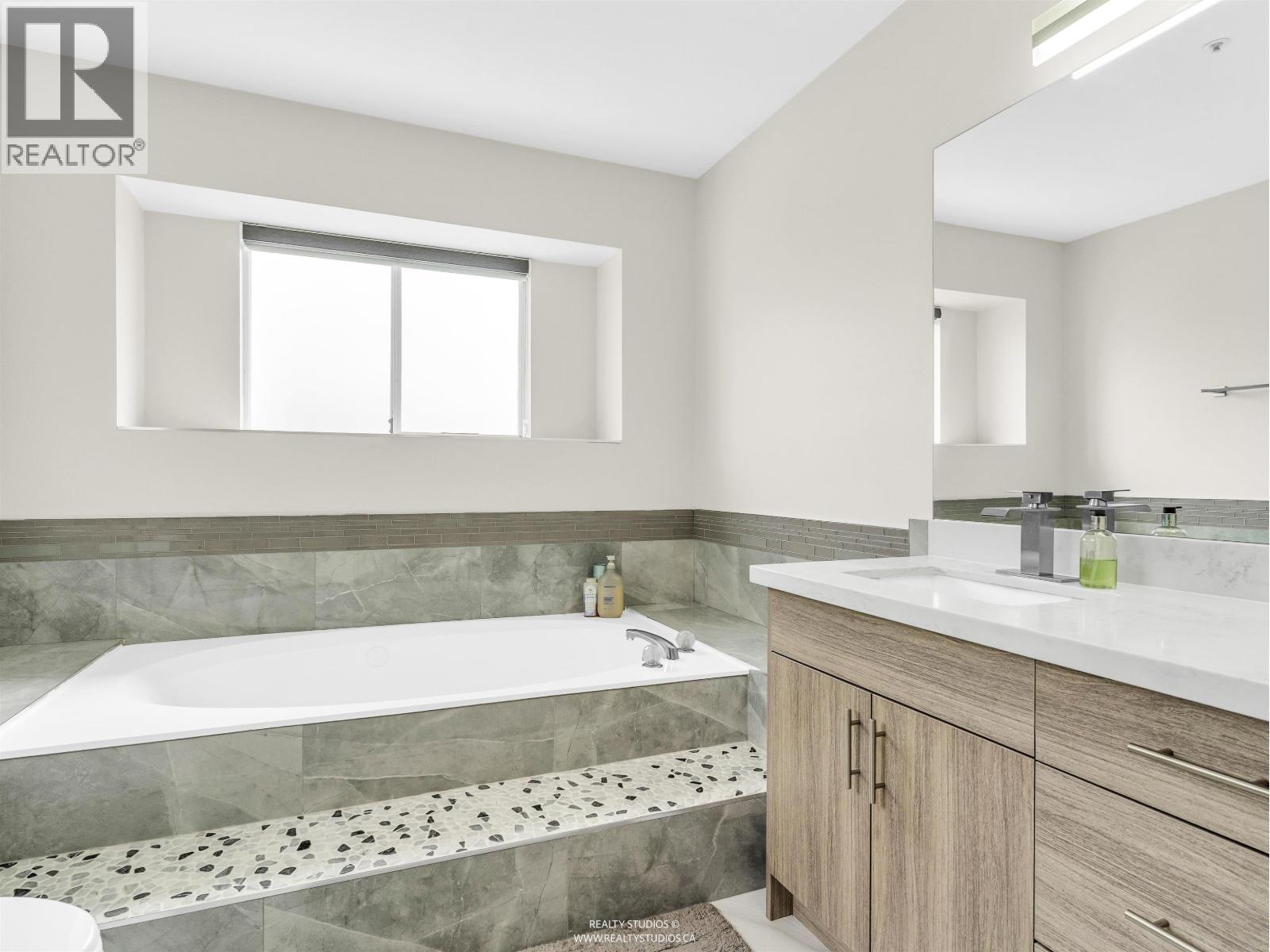 3466 Dieppe Drive, Vancouver, British Columbia  V5M 4C7 - Photo 28 - R3121934