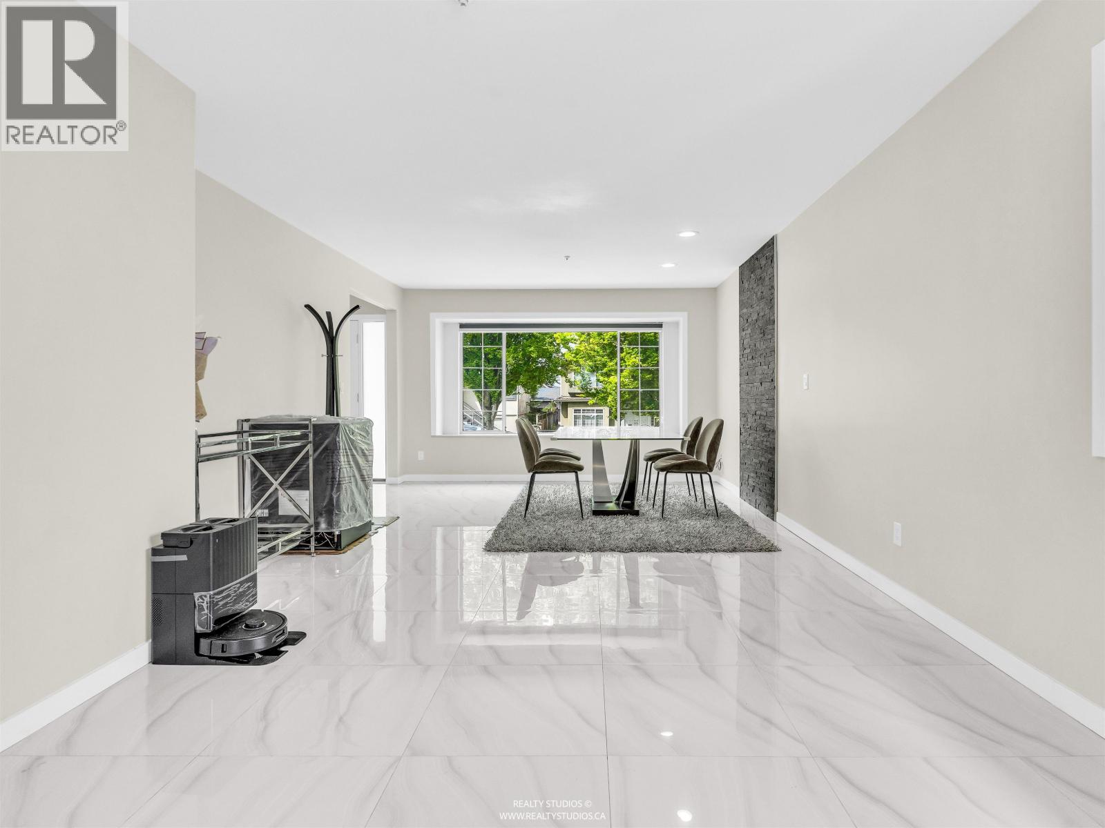 3466 Dieppe Drive, Vancouver, British Columbia  V5M 4C7 - Photo 19 - R3121934