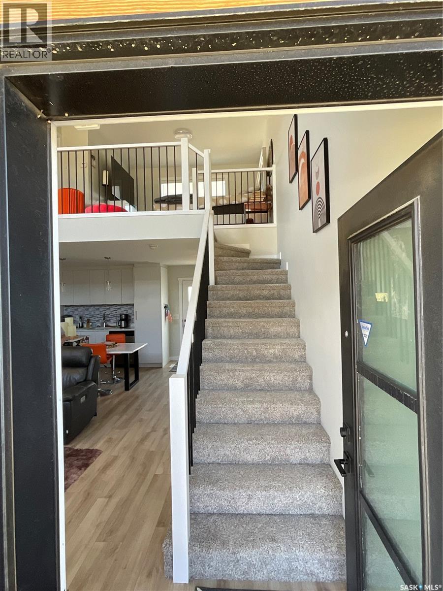 117 Westfield Road, Saskatoon, Saskatchewan  S7V 0T8 - Photo 2 - SK035777