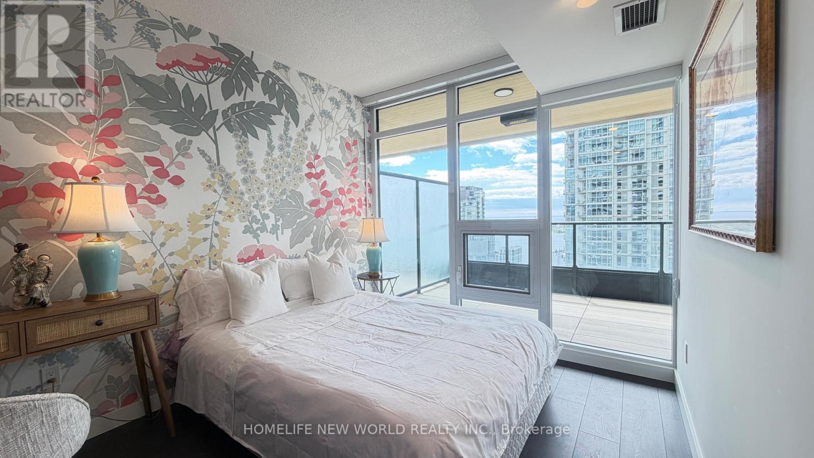 3308 - 1 Concord Cityplace Way, Toronto, Ontario  M5V 0X3 - Photo 32 - C13075794