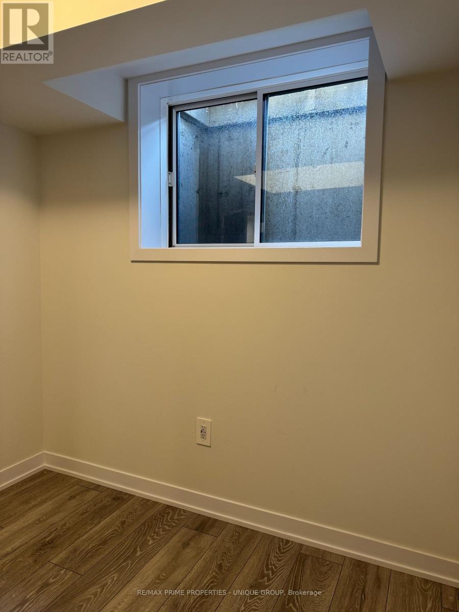 Basement - 424 Lawrence Heights Way, Toronto, Ontario  M6A 0E8 - Photo 12 - C13107250