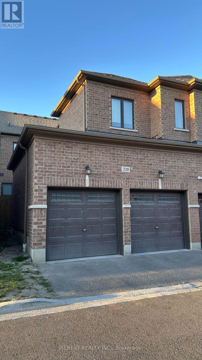 220 Coronation Road, Whitby, Ontario  L1P 0H7 - Photo 3 - E13113368