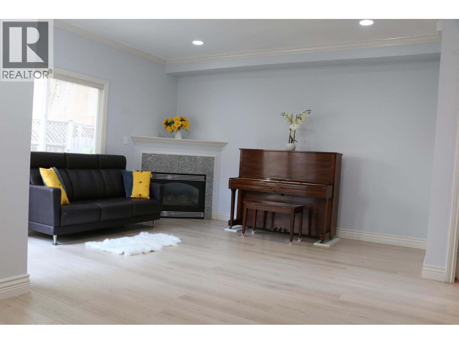 3 7433 St. Albans Road, Richmond, British Columbia  V6Y 2K5 - Photo 2 - R3122504