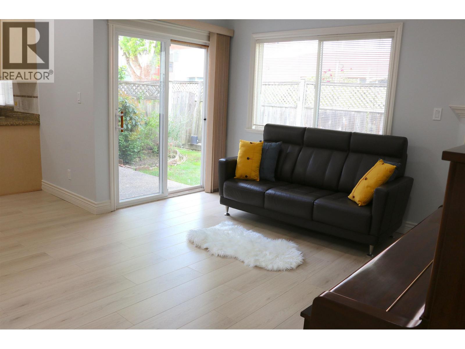 3 7433 St. Albans Road, Richmond, British Columbia  V6Y 2K5 - Photo 3 - R3122504