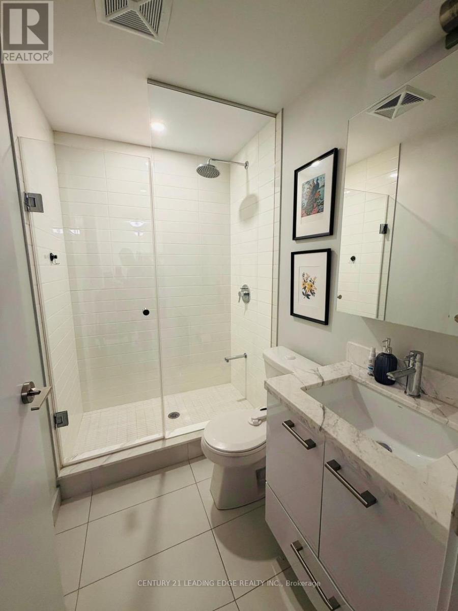2810 - 2221 Yonge Street, Toronto, Ontario  M4S 2B5 - Photo 2 - C13119564