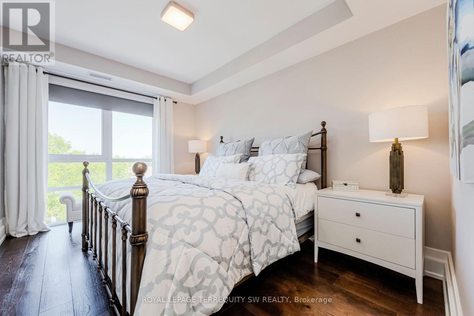 605 - 3 Southvale Drive, Toronto, Ontario  M4G 1G1 - Photo 15 - C13119578