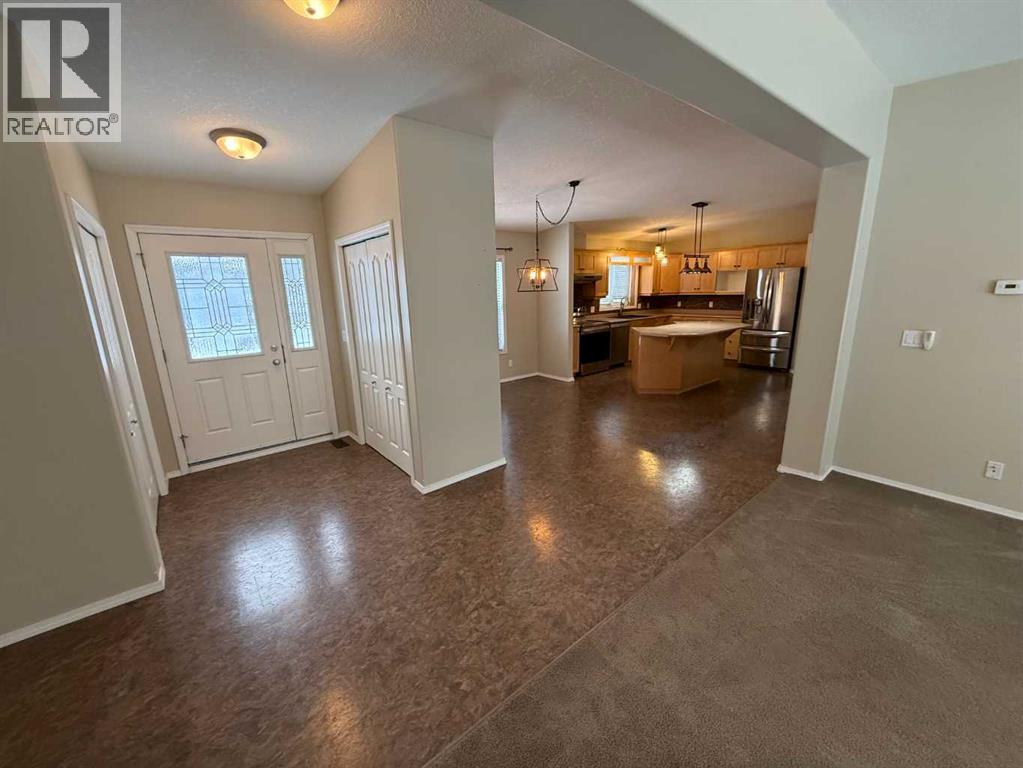 435, 700 Carmichael Lane, Hinton, Alberta  T7V 1S9 - Photo 5 - A2287271