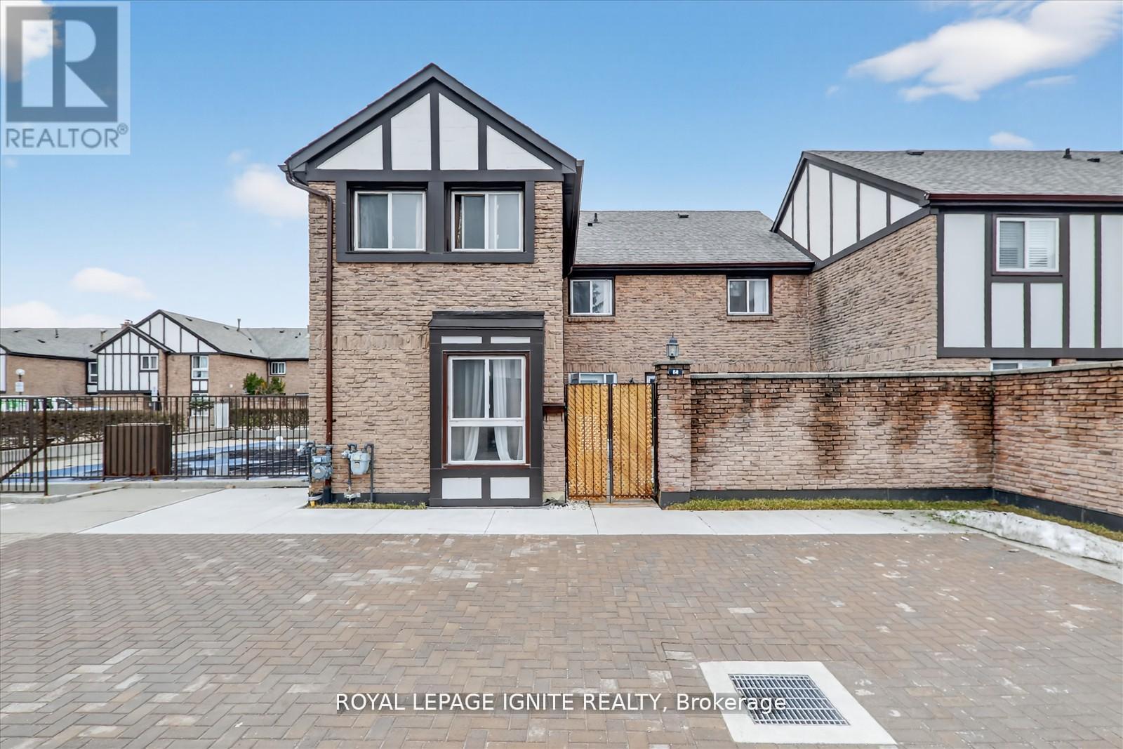 56 - 2 Dailing Gate, Toronto, Ontario  M1B 1Z8 - Photo 2 - E13119636
