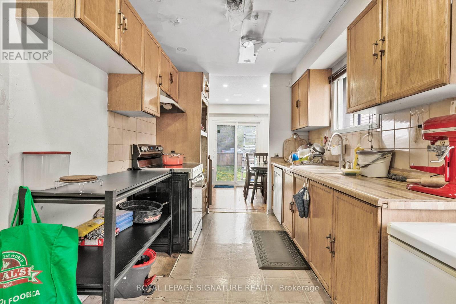 1405 Anton Square, Pickering, Ontario  L1V 5T5 - Photo 14 - E13119640