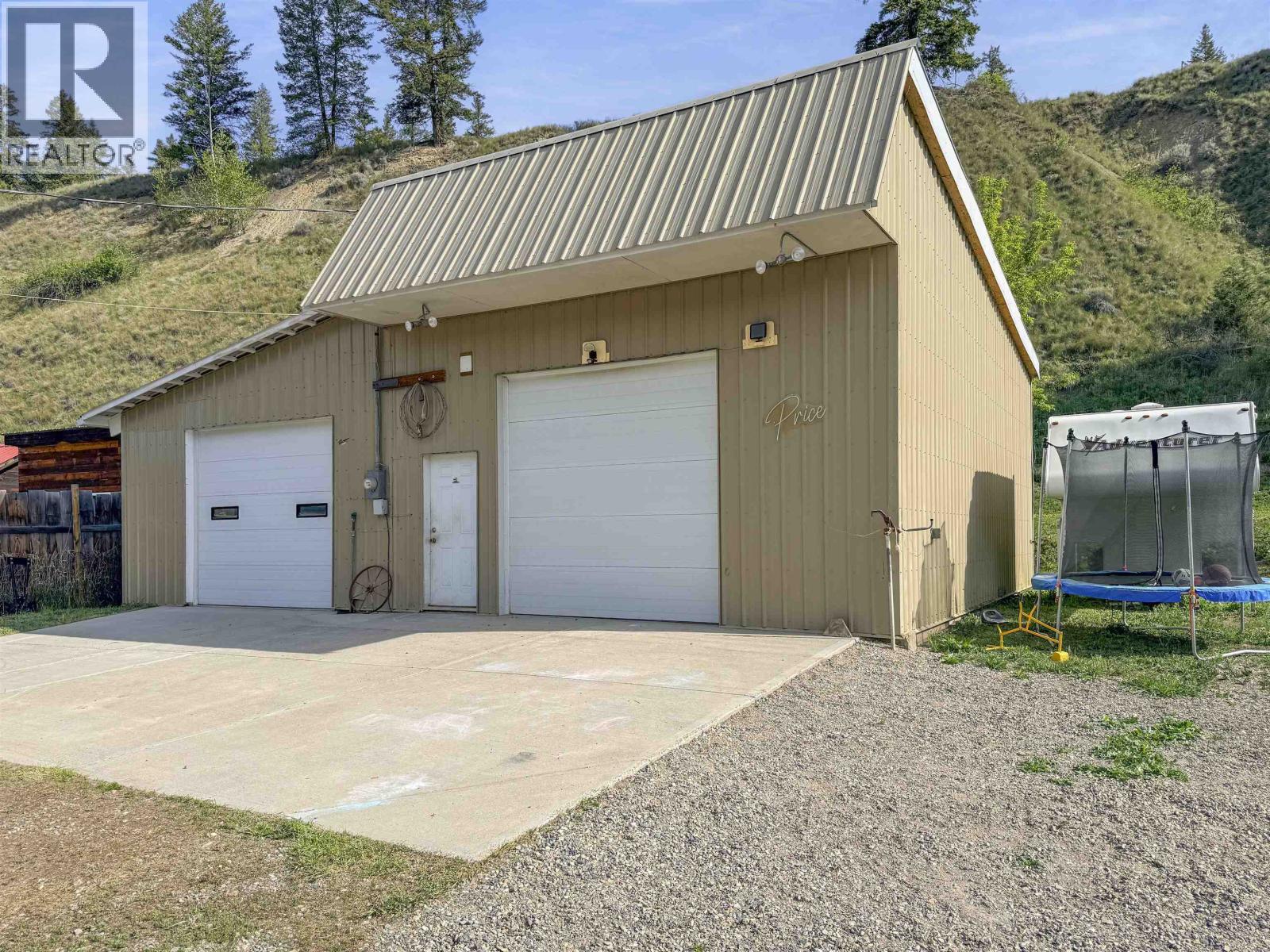 1431 Soda Creek Townsite Road, Williams Lake, British Columbia  V2G 5A4 - Photo 2 - R3122448