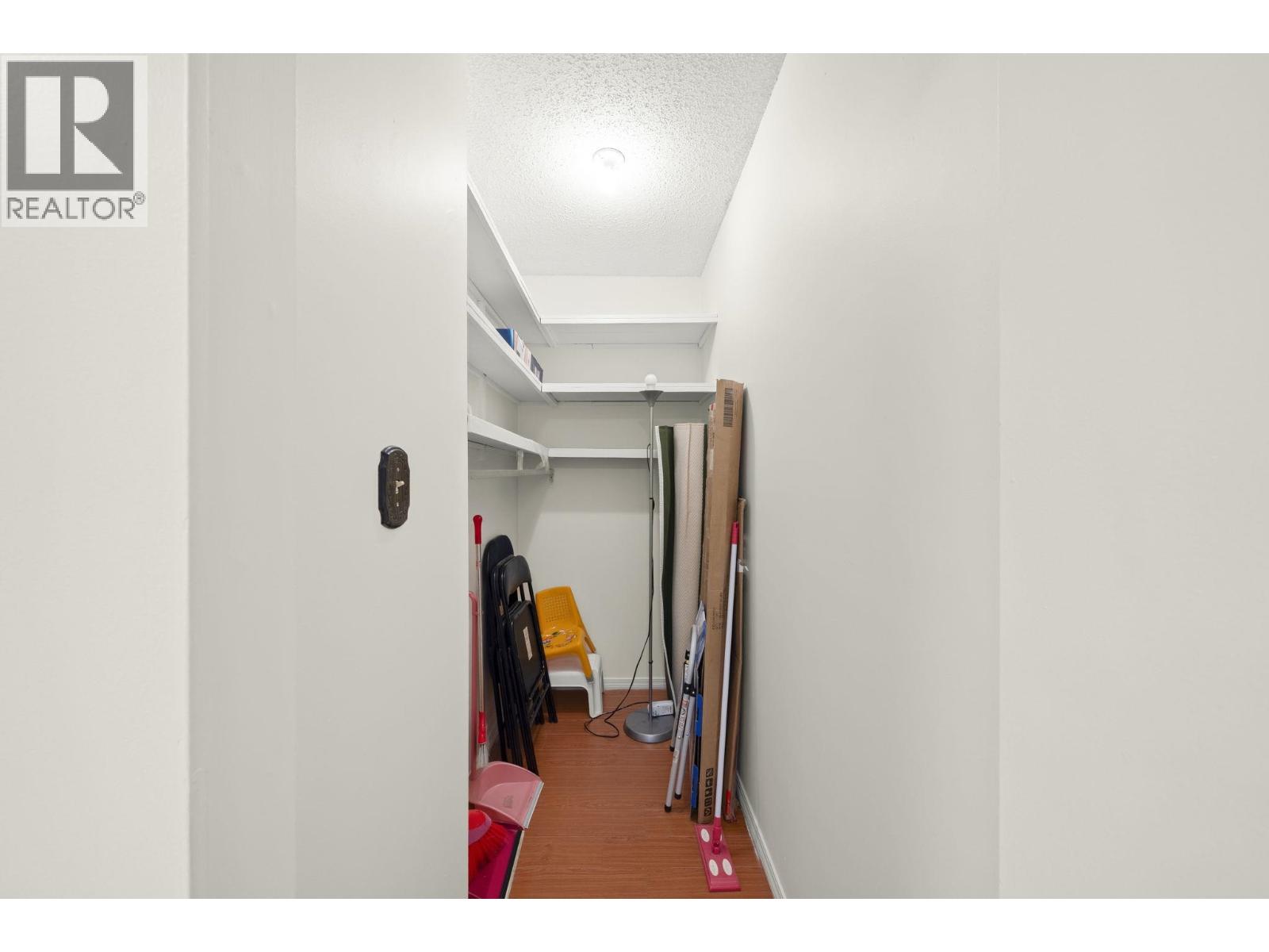 312 8391 Bennett Road, Richmond, British Columbia  V6Y 1N4 - Photo 12 - R3100019