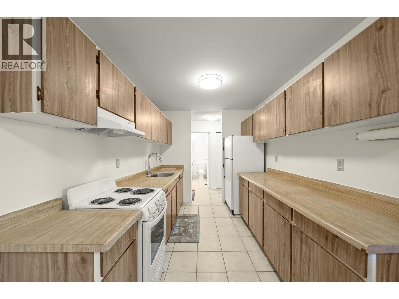 312 8391 Bennett Road, Richmond, British Columbia  V6Y 1N4 - Photo 6 - R3100019