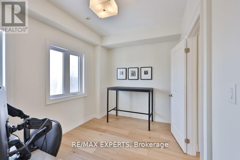 129 Powseland Crescent, Vaughan, Ontario  L4L 0C5 - Photo 27 - N13119558