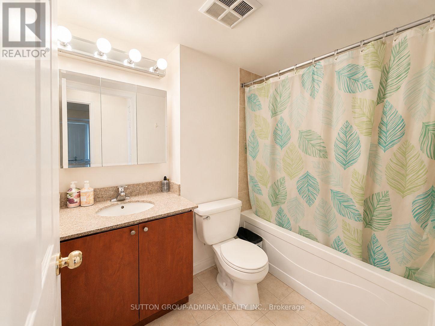 Lph2 - 185 Oneida Crescent, Richmond Hill (Langstaff), Ontario  L4B 0B1 - Photo 4 - N13119580