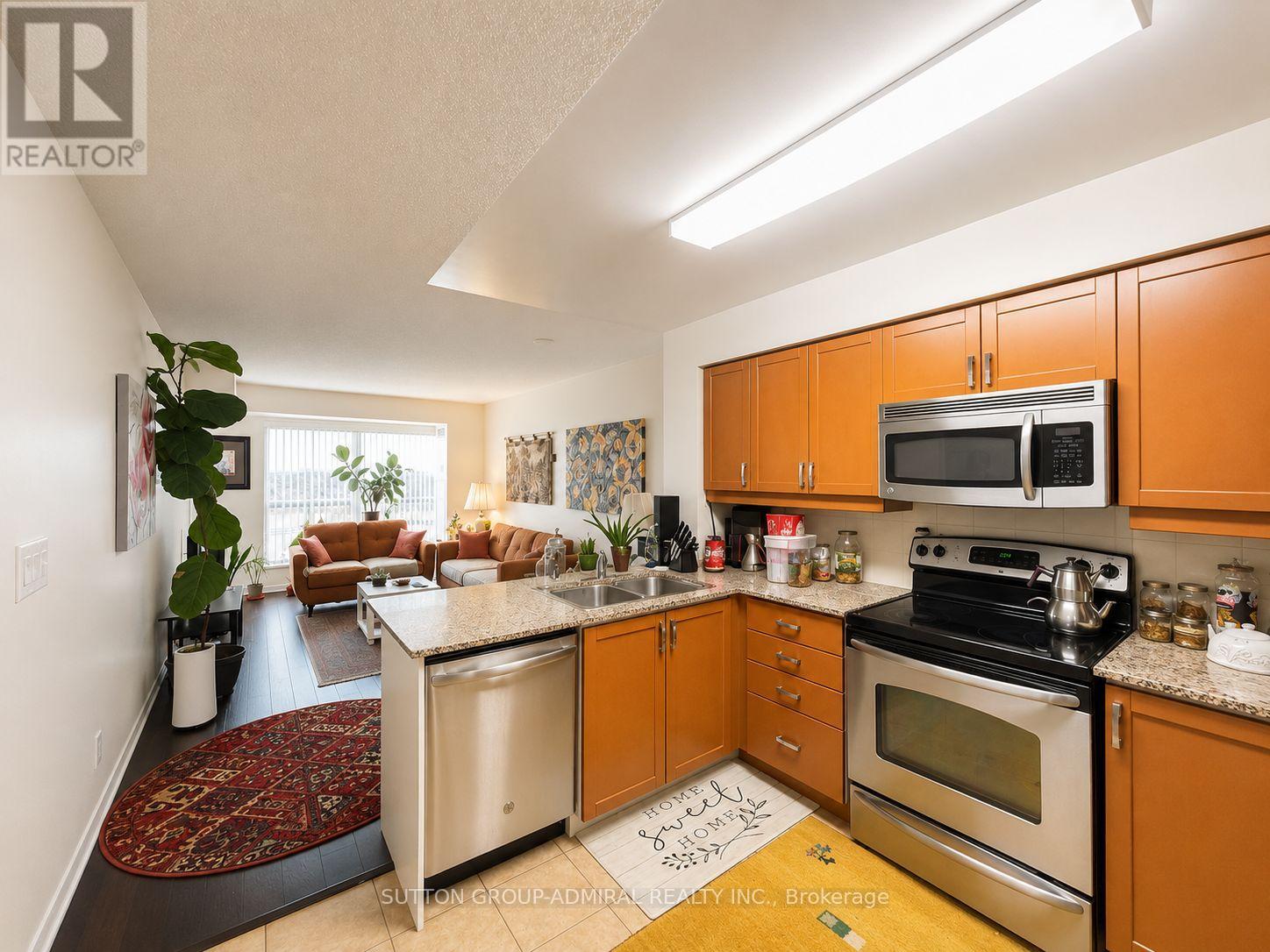 Lph2 - 185 Oneida Crescent, Richmond Hill (Langstaff), Ontario  L4B 0B1 - Photo 6 - N13119580