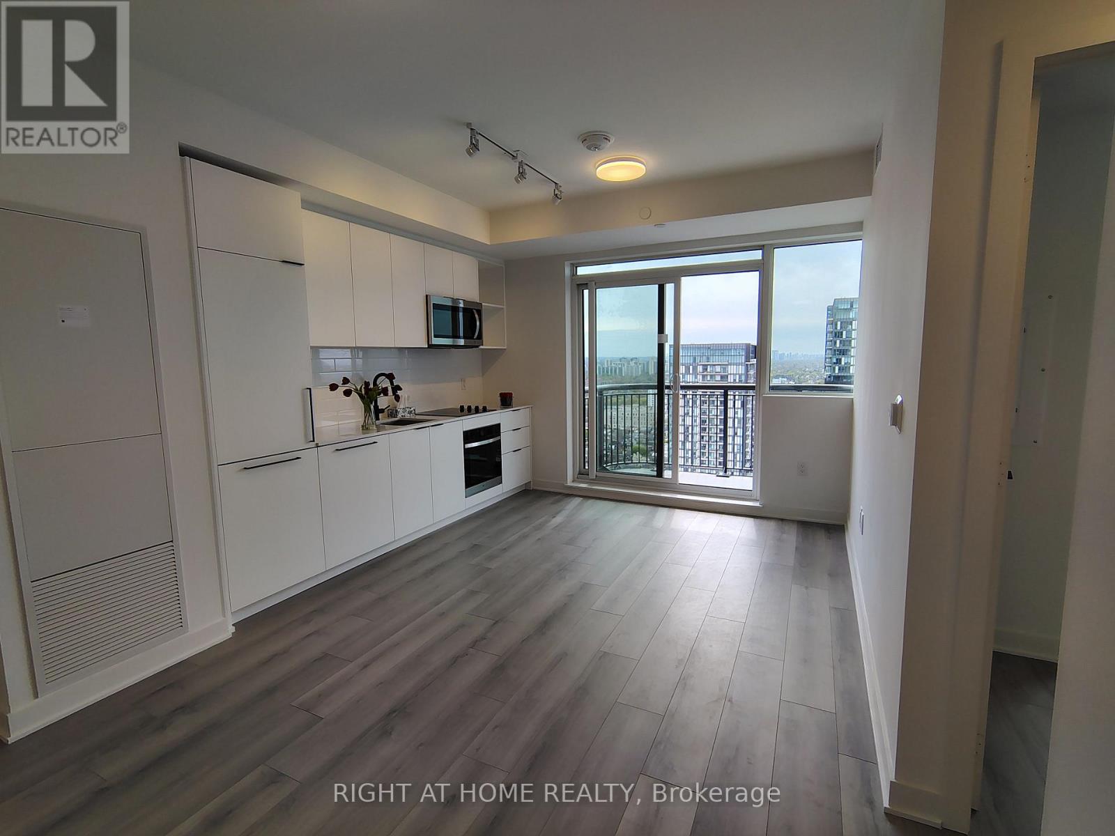 2411 - 1185 Dupont Street, Toronto, Ontario  M6H 0G5 - Photo 19 - W13119554