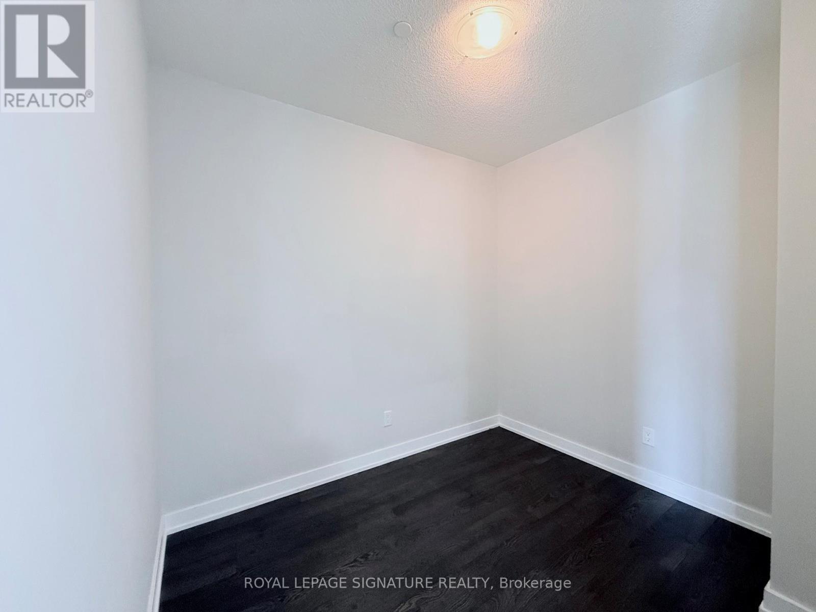 321 - 251 Manitoba Street, Toronto, Ontario  M8Y 1C9 - Photo 3 - W13119582