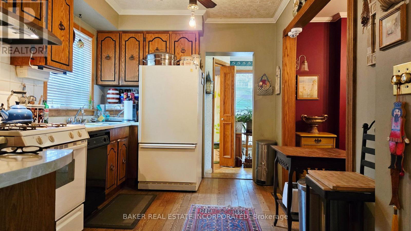 83 Lambton Avenue, Toronto, Ontario  M6N 2S4 - Photo 11 - W13119596