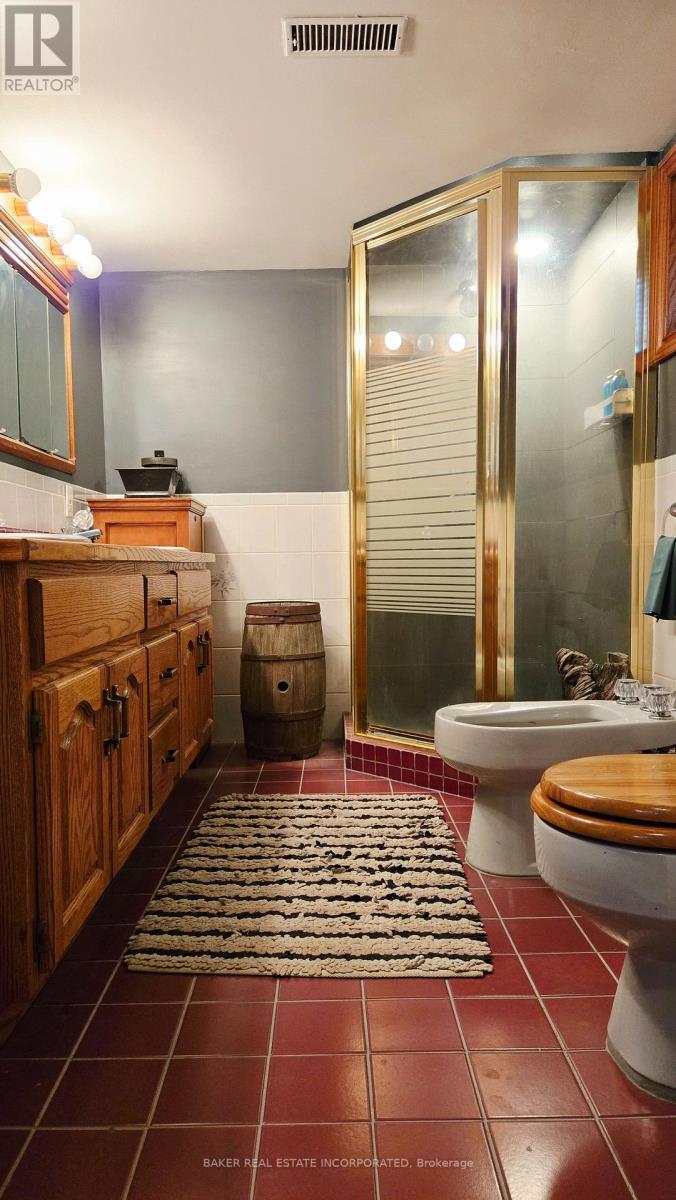 83 Lambton Avenue, Toronto, Ontario  M6N 2S4 - Photo 22 - W13119596