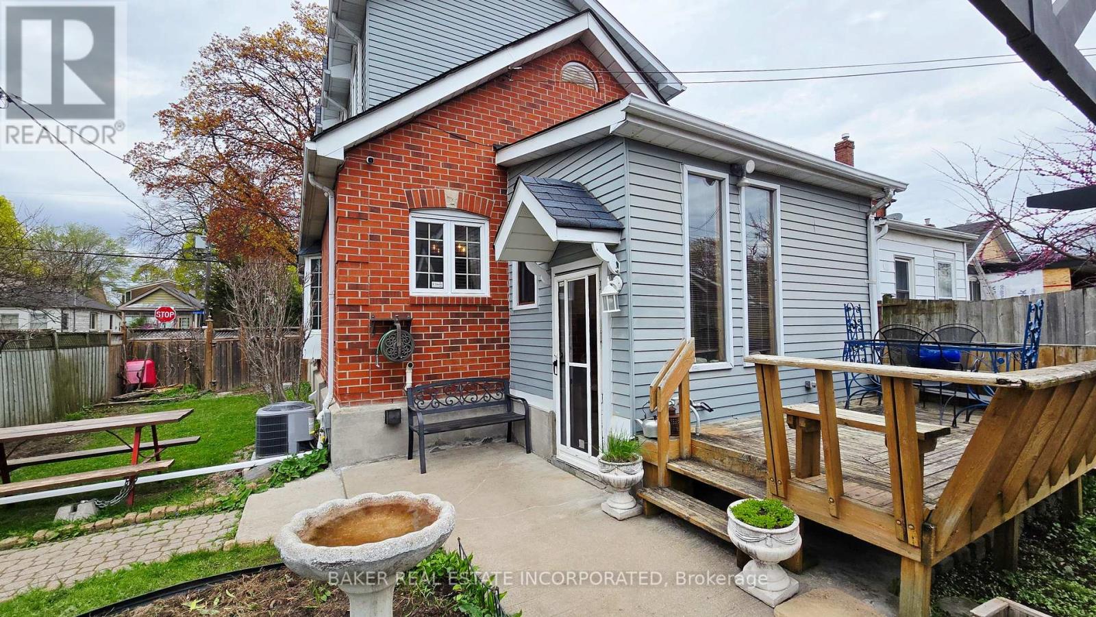 83 Lambton Avenue, Toronto, Ontario  M6N 2S4 - Photo 24 - W13119596
