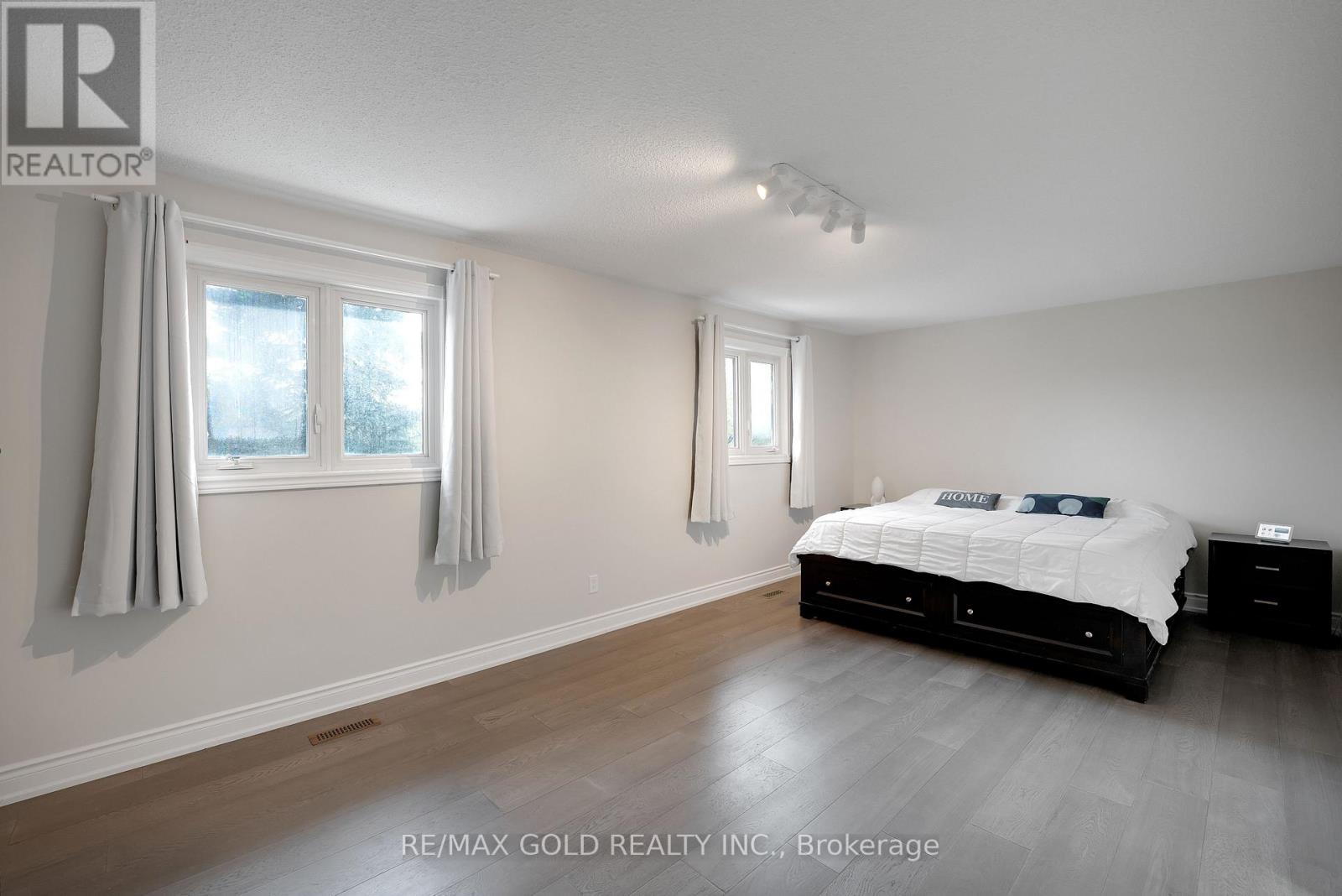 26 Dundalk Crescent, Brampton, Ontario  L6Z 2V2 - Photo 17 - W13119634