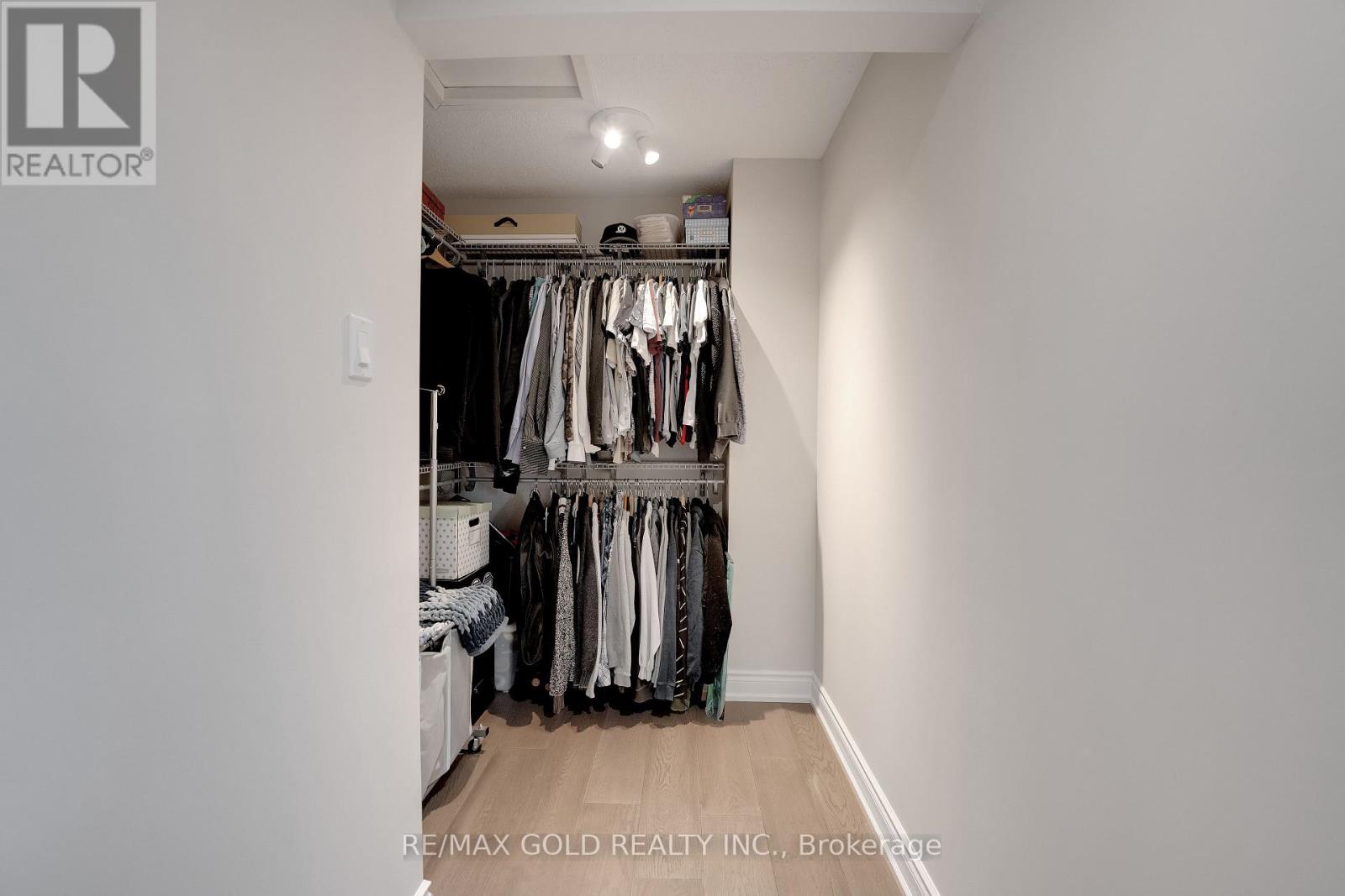 26 Dundalk Crescent, Brampton, Ontario  L6Z 2V2 - Photo 19 - W13119634