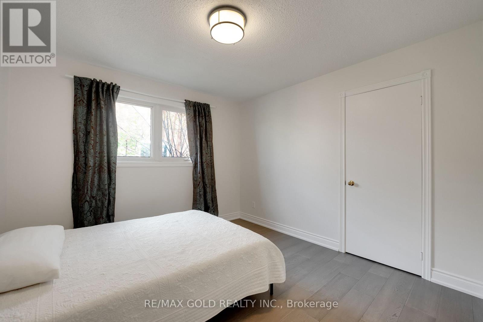 26 Dundalk Crescent, Brampton, Ontario  L6Z 2V2 - Photo 23 - W13119634