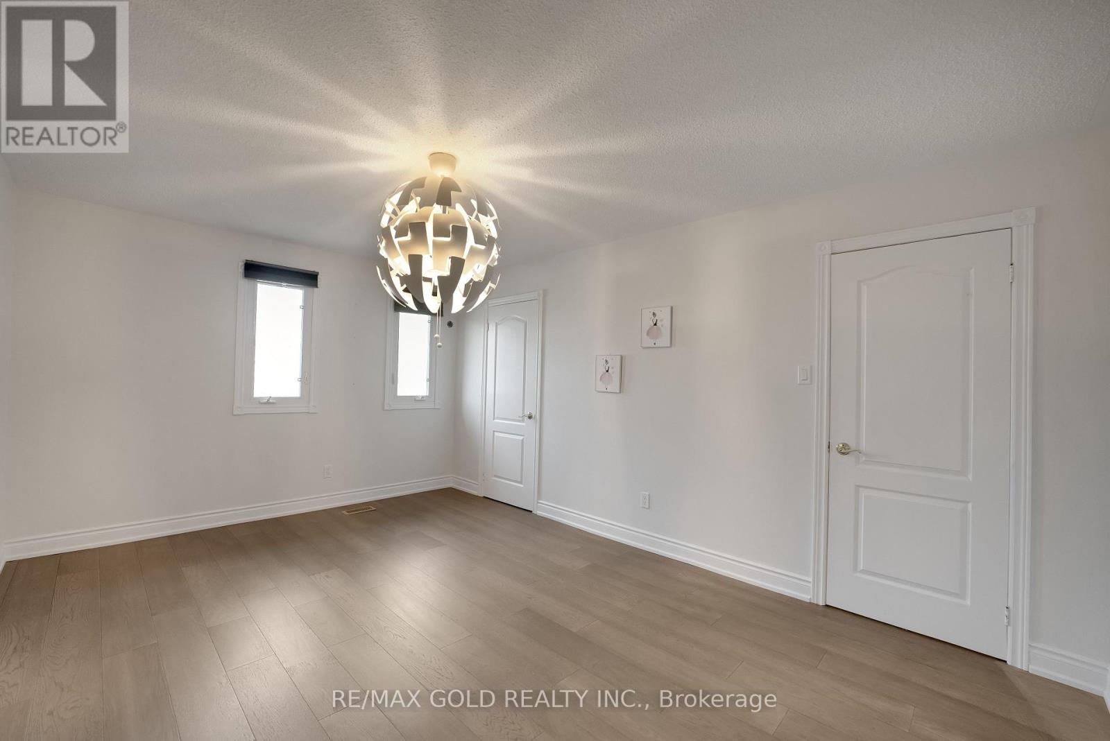 26 Dundalk Crescent, Brampton, Ontario  L6Z 2V2 - Photo 24 - W13119634