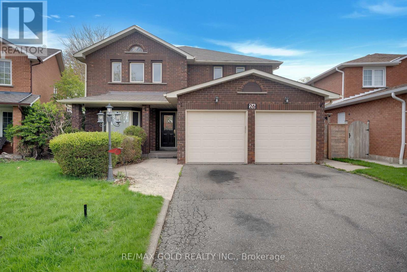 26 Dundalk Crescent, Brampton, Ontario  L6Z 2V2 - Photo 5 - W13119634