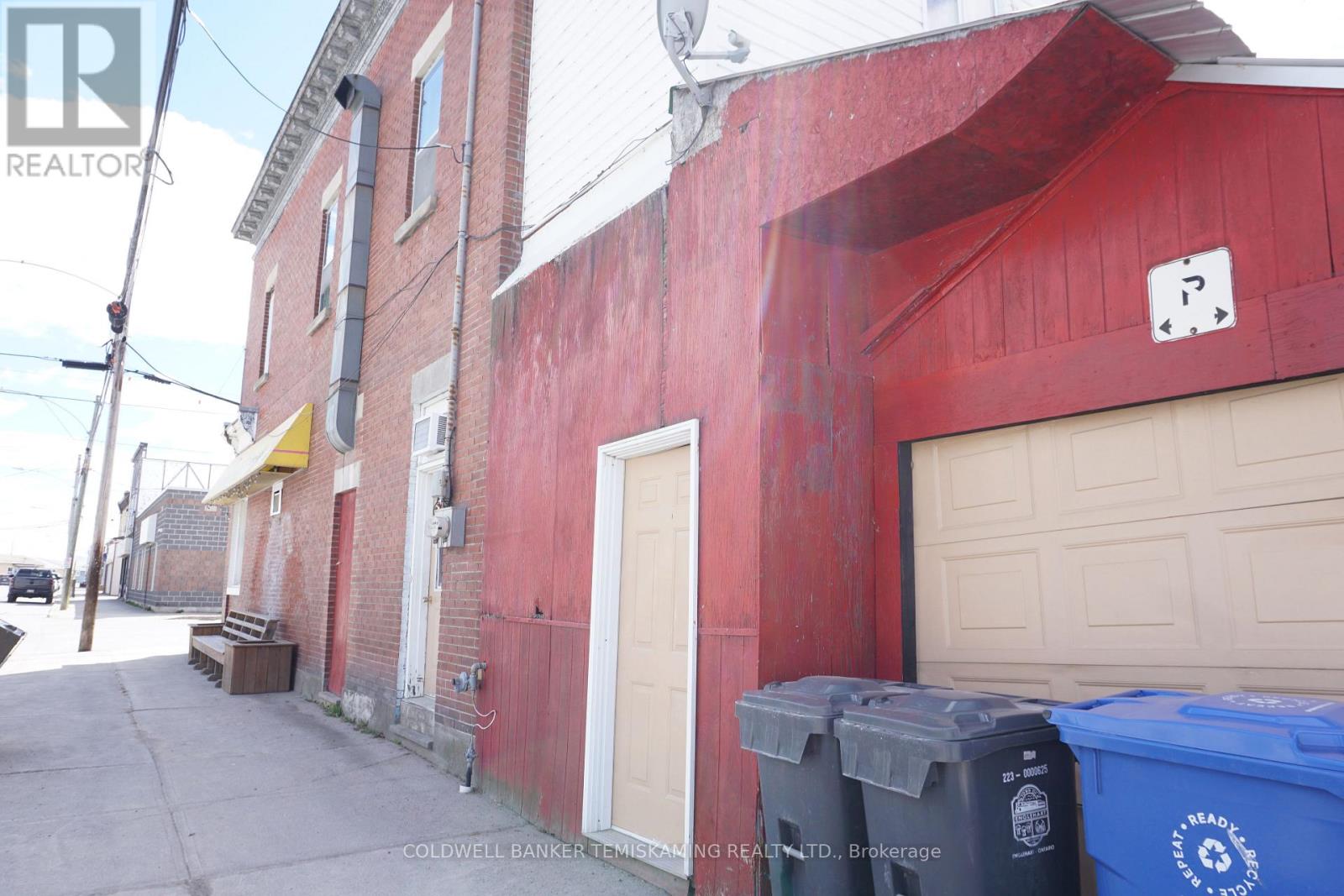 39 Third Street, Englehart, Ontario  P0J 1H0 - Photo 4 - T12524278