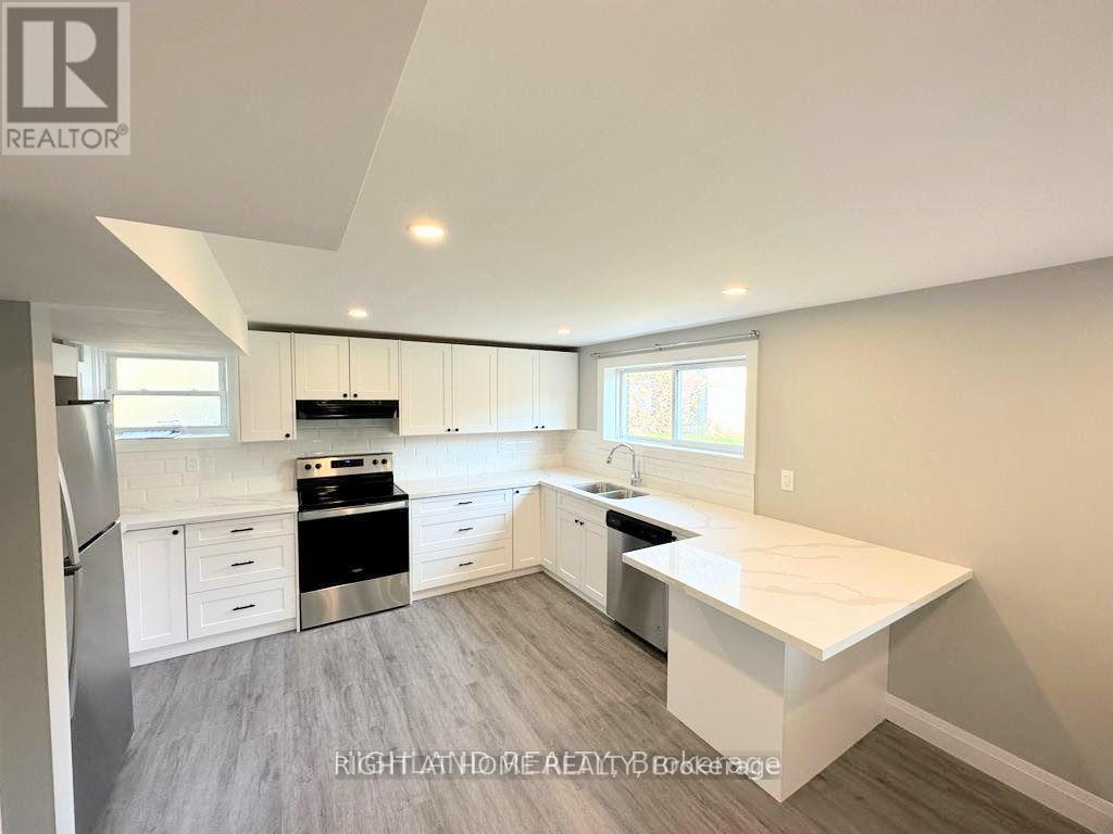 Lower Unit - 12 Croydon Drive, St. Catharines, Ontario  L2M 1J2 - Photo 3 - X13119576