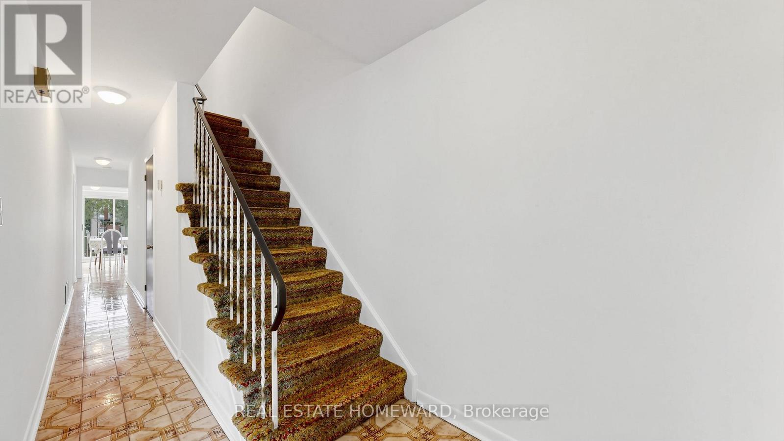 349 Monarch Park Avenue, Toronto, Ontario  M4J 4T4 - Photo 23 - E13114968