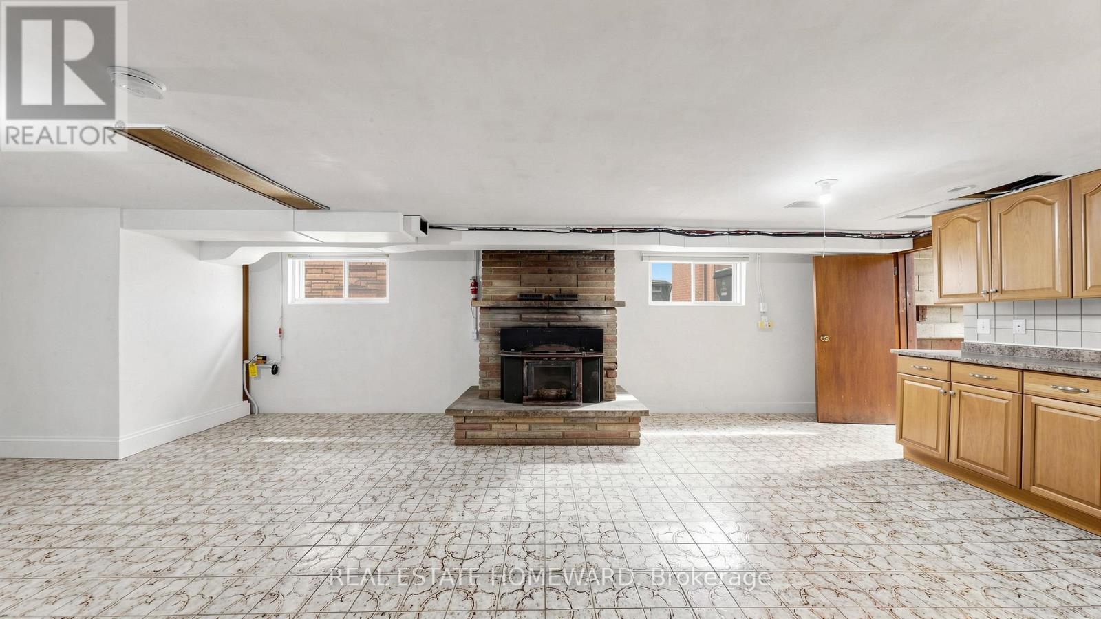 349 Monarch Park Avenue, Toronto, Ontario  M4J 4T4 - Photo 36 - E13114968