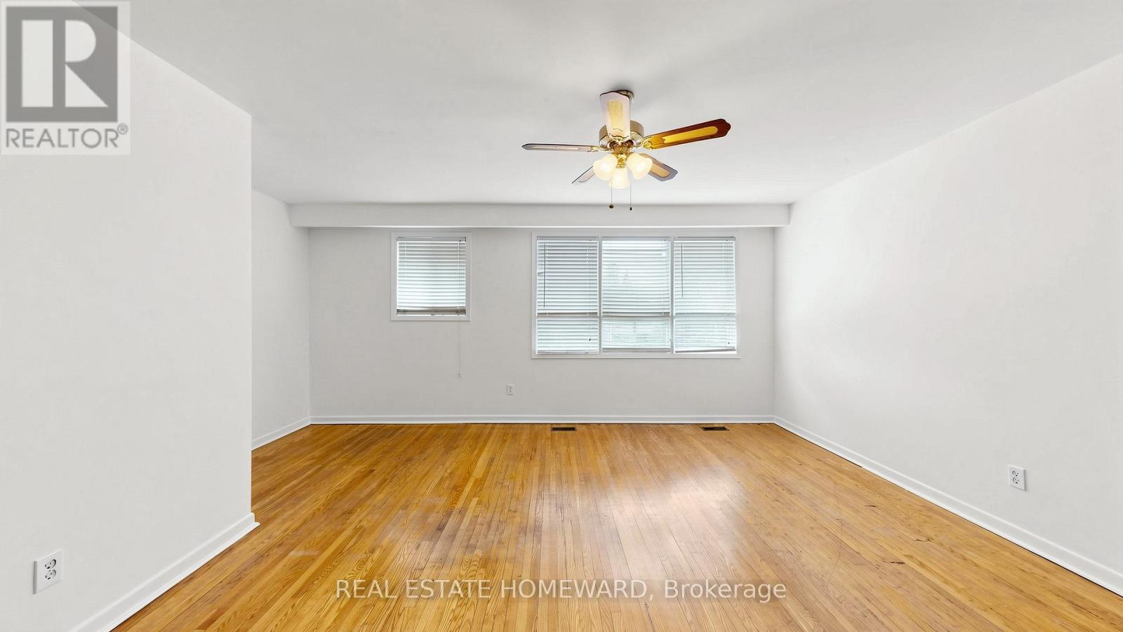 349 Monarch Park Avenue, Toronto, Ontario  M4J 4T4 - Photo 25 - E13114968