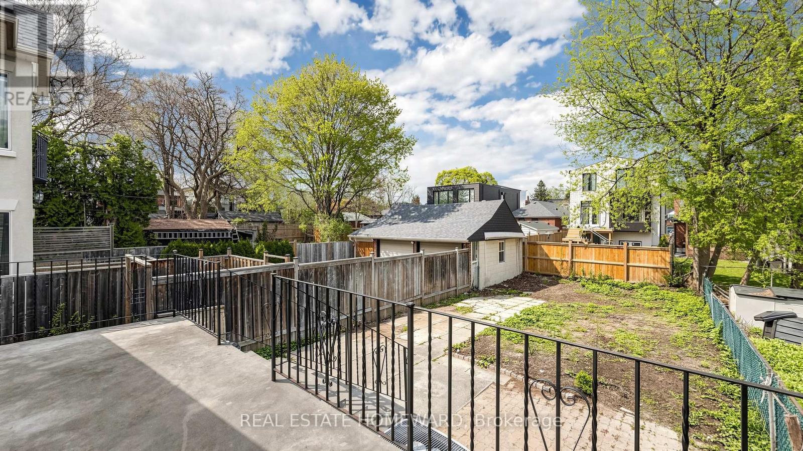 349 Monarch Park Avenue, Toronto, Ontario  M4J 4T4 - Photo 49 - E13114968