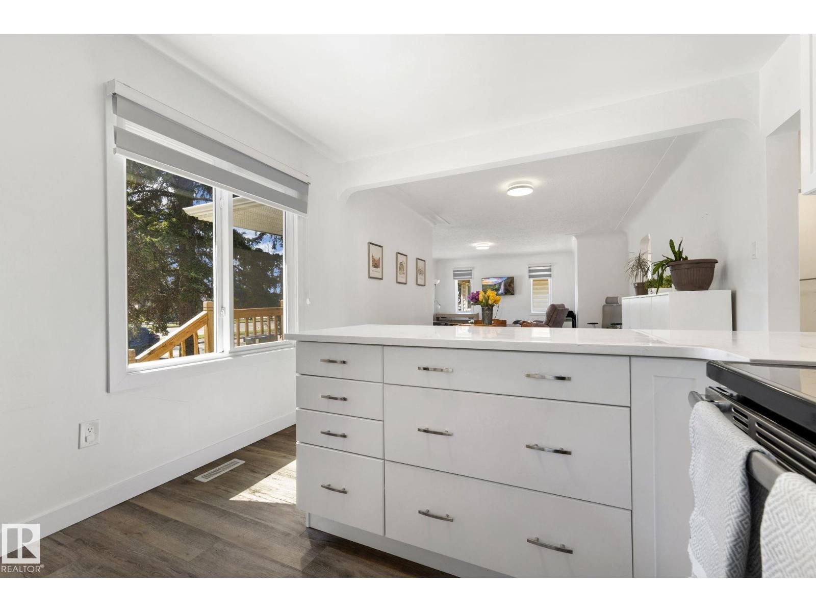 11348 111 Av Nw, Edmonton, Alberta  T5G 0C9 - Photo 14 - E4487281