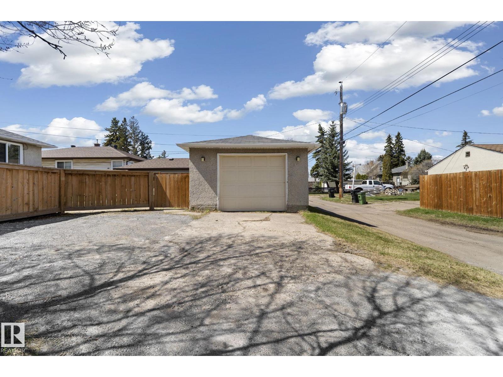 11348 111 Av Nw, Edmonton, Alberta  T5G 0C9 - Photo 47 - E4487281