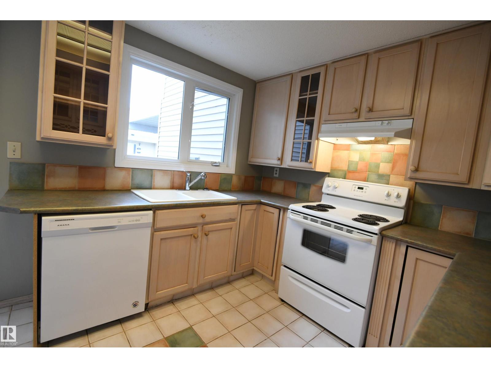 6706 36a Av Nw, Edmonton, Alberta  T6K 1S3 - Photo 12 - E4487282