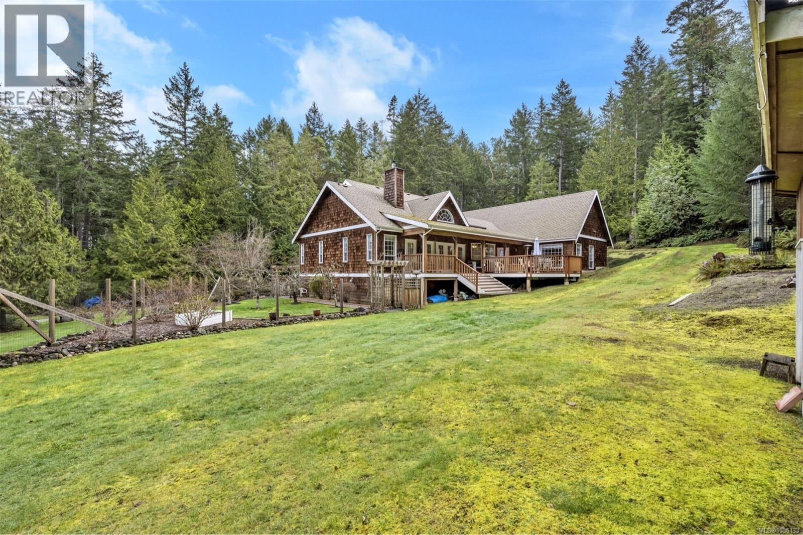2812 Southey Point Rd, Salt Spring, British Columbia
