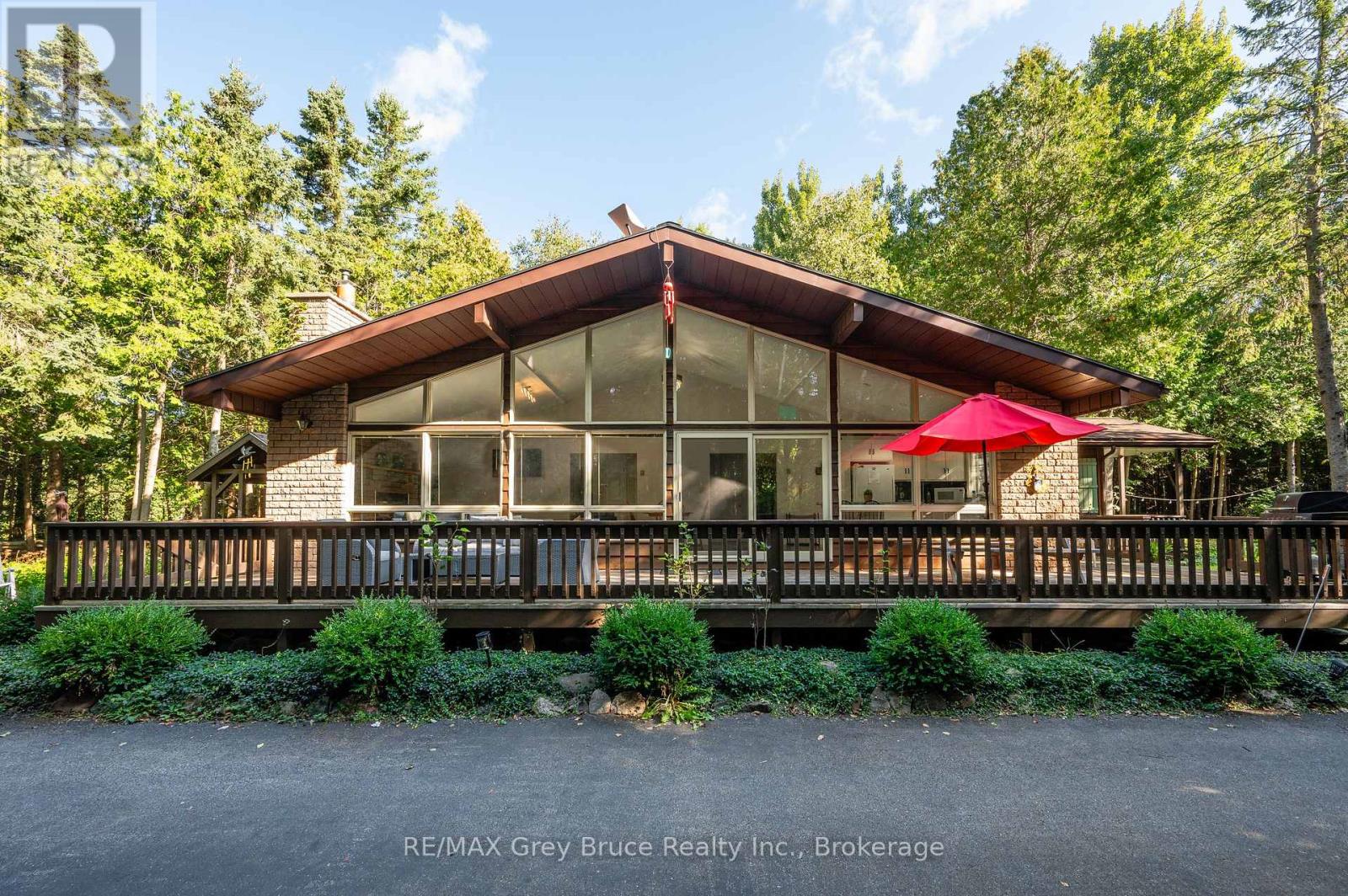 66 HARPUR DRIVE, Northern Bruce Peninsula, Ontario