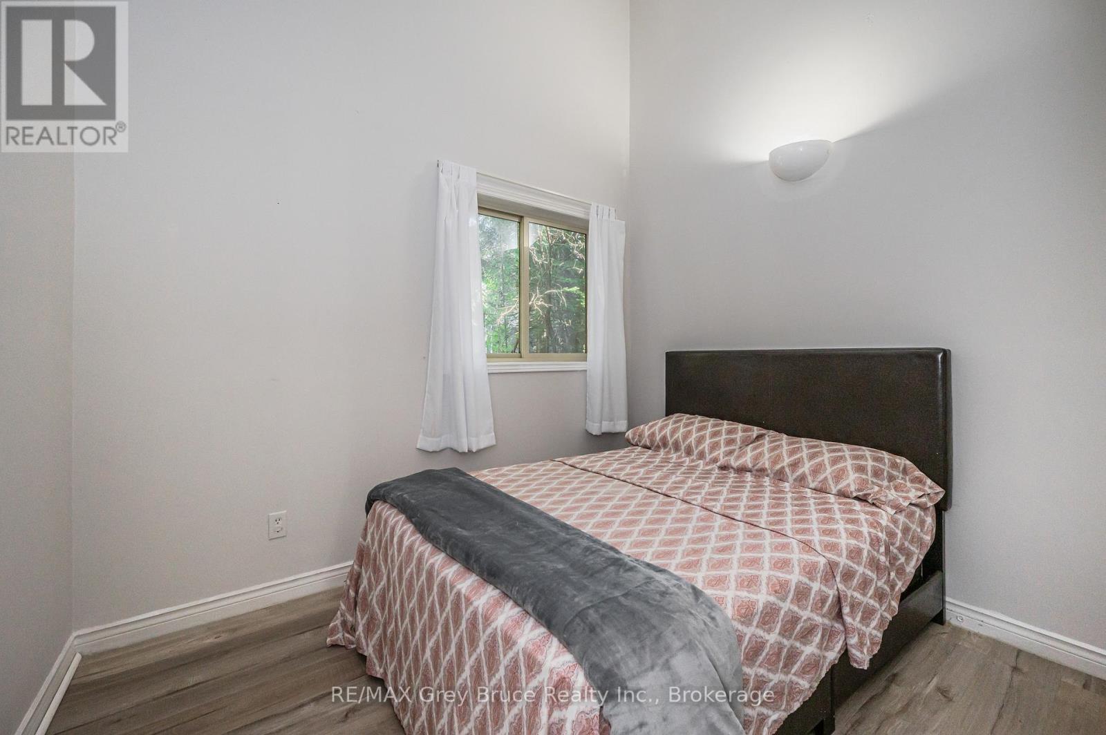 66 Harpur Drive, Northern Bruce Peninsula, Ontario  N0H 2R0 - Photo 20 - X13119306