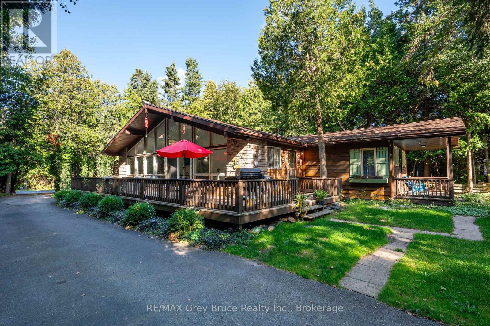 66 Harpur Drive, Northern Bruce Peninsula, Ontario  N0H 2R0 - Photo 4 - X13119306
