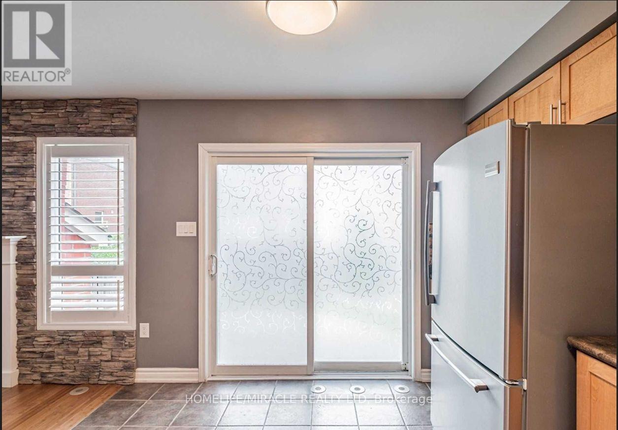 795 Howden Crescent, Milton, Ontario  L9T 0K8 - Photo 13 - W13118986