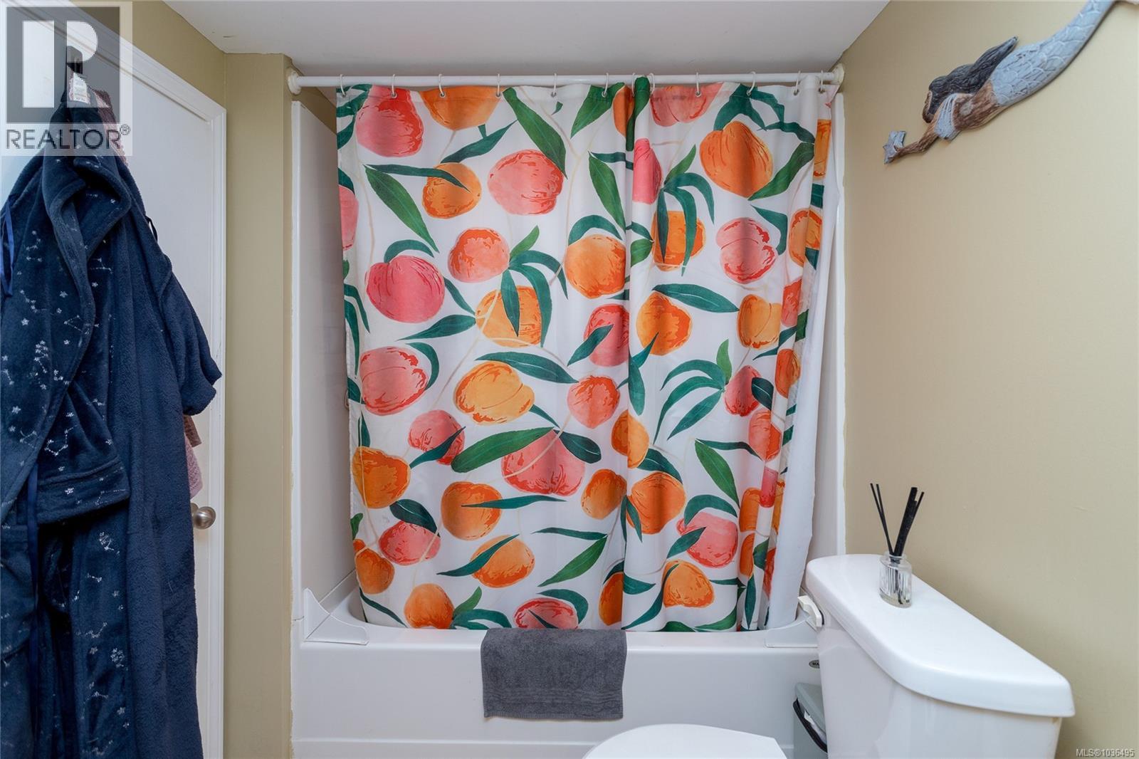 3307 Doncaster Rd, Saanich, British Columbia  V8P 3V7 - Photo 38 - 1036495
