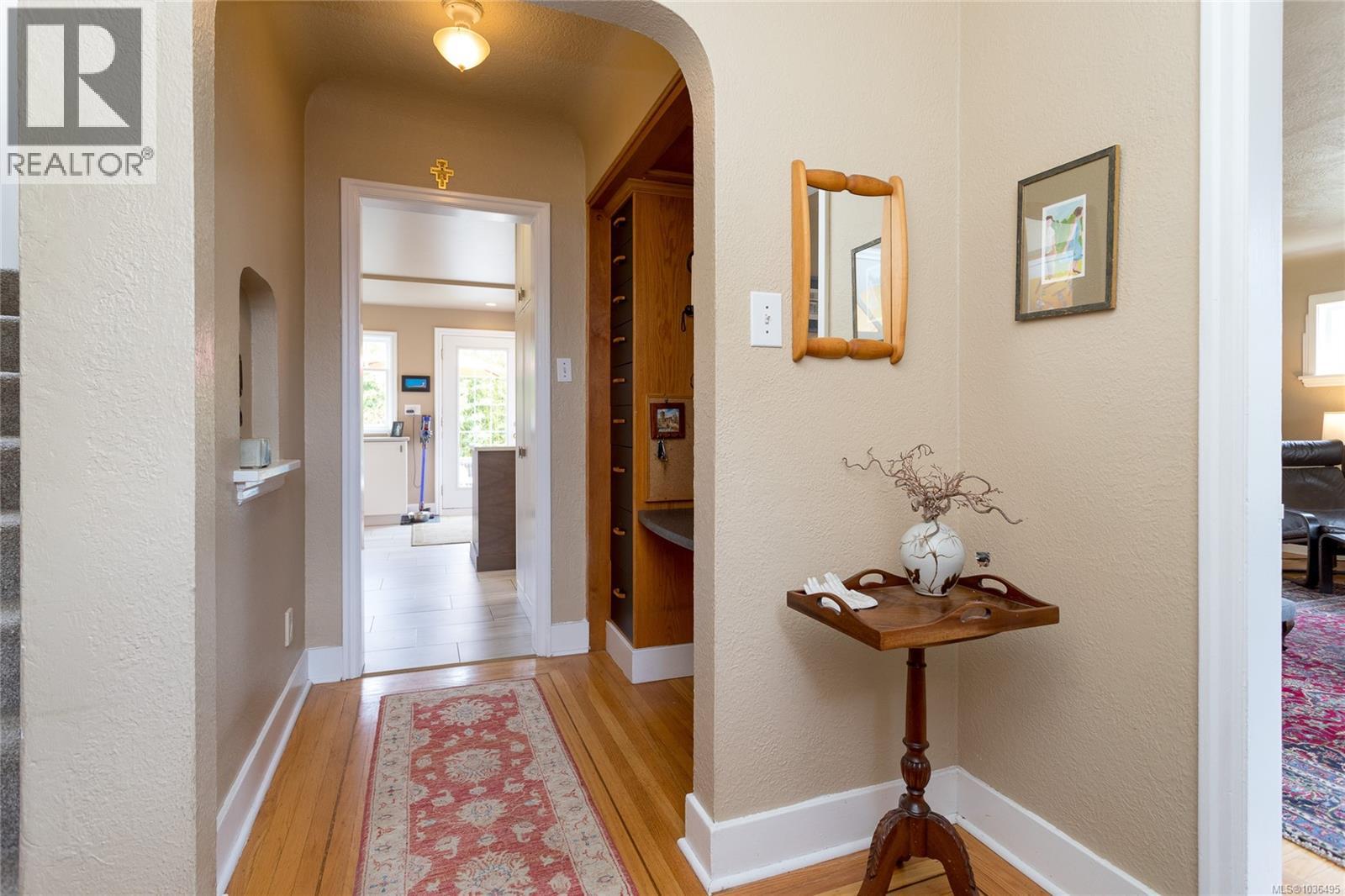 3307 Doncaster Rd, Saanich, British Columbia  V8P 3V7 - Photo 6 - 1036495