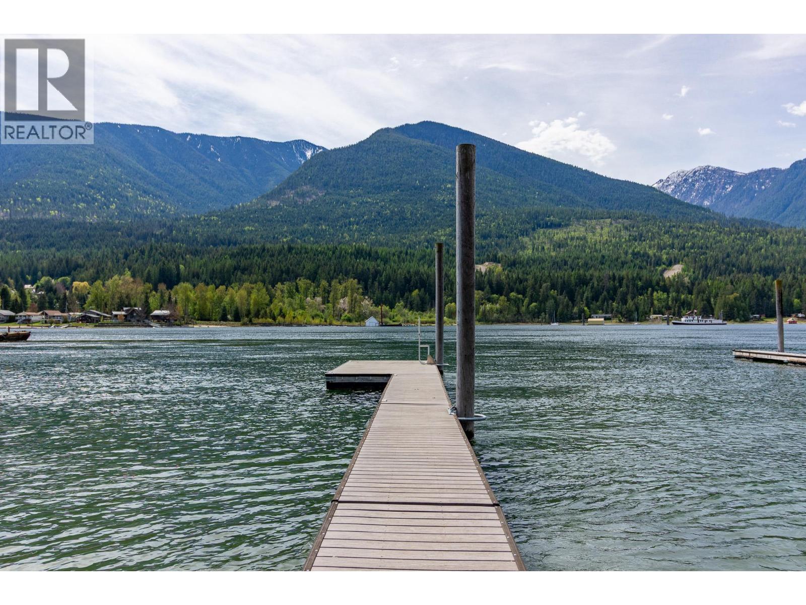 7688 Balfour Wharf Road, Balfour, British Columbia  V0G 1C0 - Photo 5 - 10387054