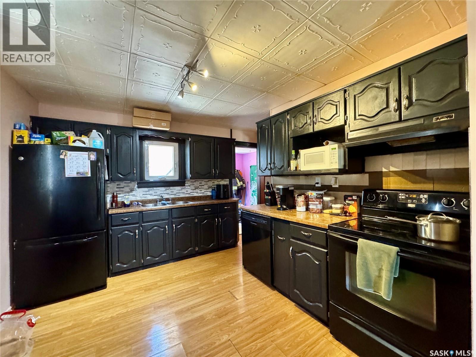 310 4th Street, Bredenbury, Saskatchewan  S0A 0H0 - Photo 15 - SK035764